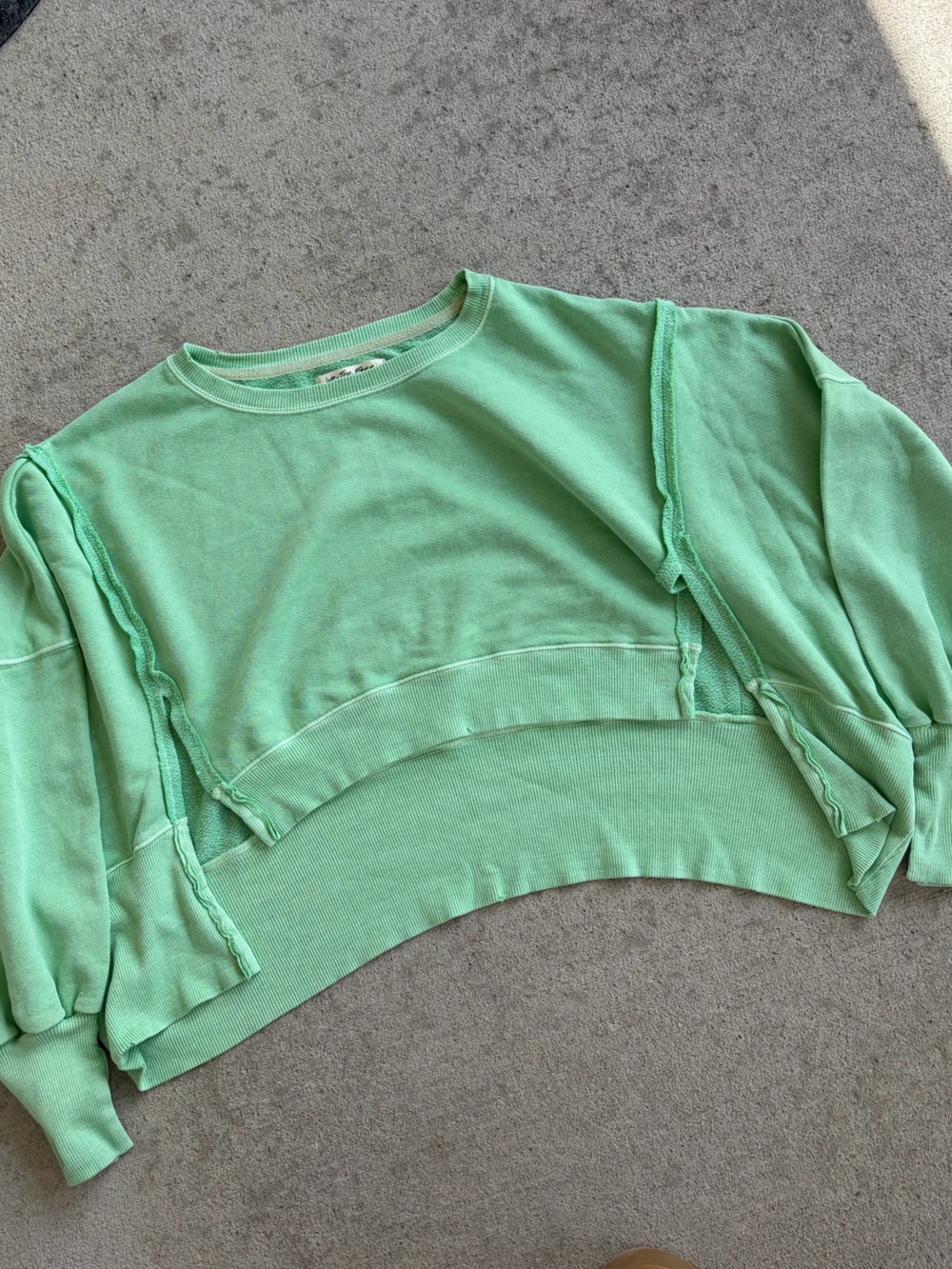 We the free Camden cropped sweatshirt fleece light green meadow NWOT top - Picture 3 of 7